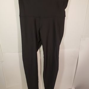 Old Navy Active Black Powersoft Leggings Medium Yoga Pants Gym Fittness